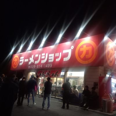 どうもJR・DXです。宇都宮ヒカリ、高田馬場ゲーセンミカドメインで活動してます。餓狼伝説スペシャル(ビリー、キム)真サム(王虎)闘魂列伝4(月例大会優勝5回)麻雀格闘倶楽部(日本プロ麻雀連盟公認段位三段)、宇都宮ヒカリガロスペ倶楽部代表、その他のレトロゲーム、競技麻雀等いろいろとやります。どうぞよろしくお願いします。