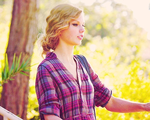 Verified Swifty✔
Once a Swifty, Always a Swifty♥
Speak Now♥
