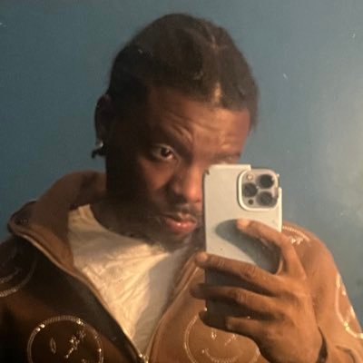 thtboyQ's profile picture. 