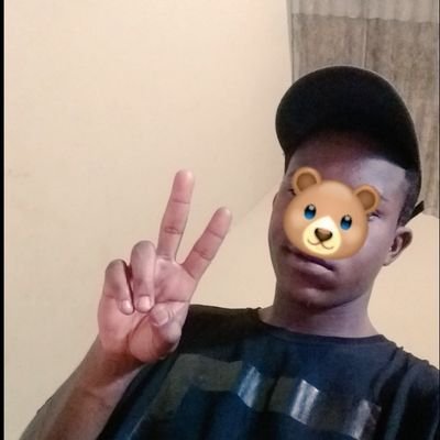 lâmpada para os meus pés , é tua palavra , e luz para o meu caminho 🙏😇🙇🏾♂️❤️🔥🏳️