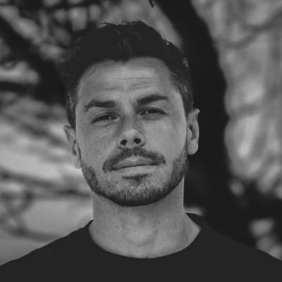 ___OIIIIIIIO___'s profile picture. 