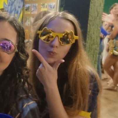 yasminmell0's profile picture. 