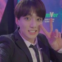 cherry⁷(@chucklesbts) 's Twitter Profile Photo