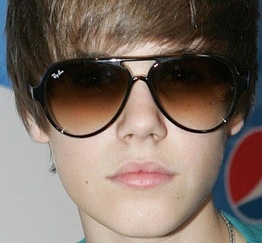 Este Twitter é para as fãs do *Fabuloso ♥ Justin Bieber ♥ !!
Garotas podem começar a Seguir !! *--*