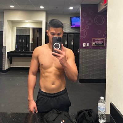 ayeitsgid's profile picture. 