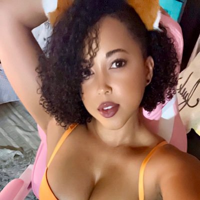 NSFW Streamer

I dont do porn but… I definitely get naked on the internet  …ok, I do porn 😅

Virtual Vixen/ Chatroom Host/ Binge Watcher
✊🏾🎮🏳️‍🌈She/They