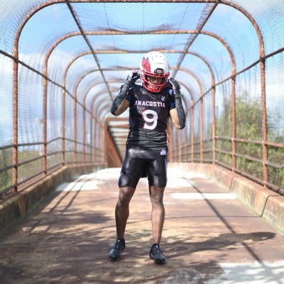 Wr @ Anacostia High school '24 (UR⭐️) 5’11 - 6’0 170 gpa: 3.66 E-mail: Keionwill17@gmail.com| phone number: 202-867-9981 slot receiver instagram: _.vrarek9ine