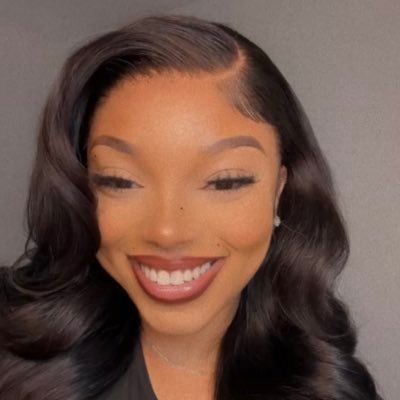 DanieRomi_'s profile picture. 🎥| YouTube: DanieRomi Subscribe below⬇️ 🇨🇲    TIKTOK: ItzRomiii🫶🏽