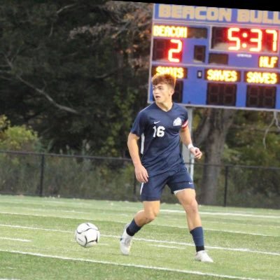 avery52621725's profile picture. 5’10 170  class of 2025 Beacon High School