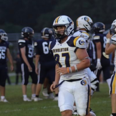 Acton Boxboro 6’ 205 2026 3.9/W 3.7/uw gpa Honor roll WR/TE/LB/LS#87 Email: ajbeast1142@gmail.com Coach: @1hemadscientist NCAA ID: 2310142820