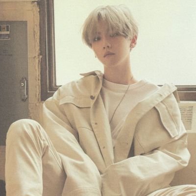 SUPPORTING , STREAMING ,  VOTING.                  
for our precious BAEKHYUN
