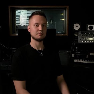 I mix music | Billboard credits ☆ | Mixing Engineer | DM for a mix | Vocal Mixing Course https://t.co/s6pQI578A5