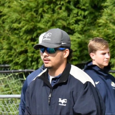 Assistant Linebackers Coach for @LVCFootball | Recruiting Areas: South Jersey, Maryland, Delaware, and Florida
#BeLikeBen