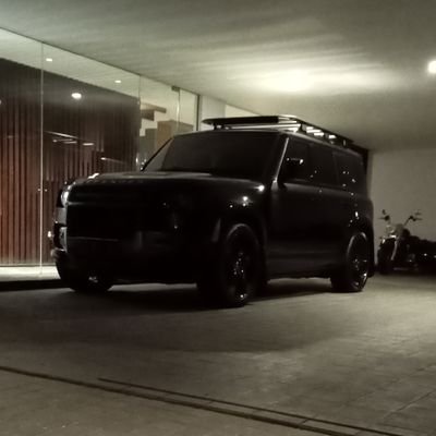 dhen204465's profile picture. 