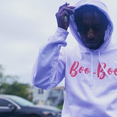 Artist 🖤💜 rip to my family 🖤 link for all music. FinesseLyfe