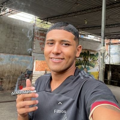 Enquanto eu tiver forças para viver, eu nunca vou deixar de sonhar !!🙌🏽🙏🏽☘️😎❤️