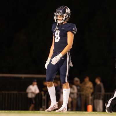 Lake Oswego 2024 #8 | EFORCE FB | 6’4 210 | TE/WR/OLB/SS | Instagram: @concrotes05 | Email: conorcroteau@gmail.com