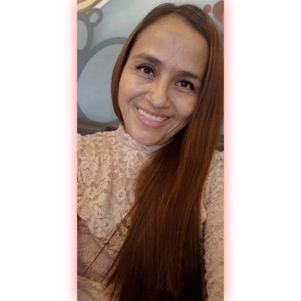 Con la esperanza de un país en donde todos tengamos las mismas oportunidades 💕Madre, trabajadora, abogada y creyente que existe el amor para toda la vida.