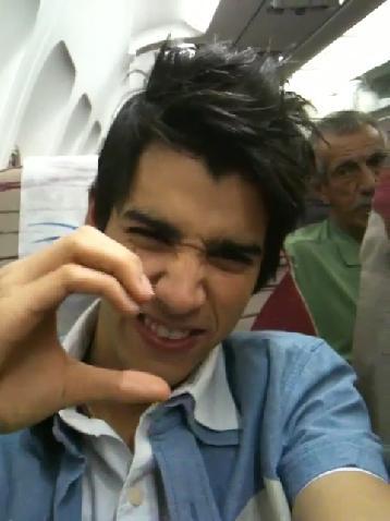 Só vivo por existir você @Gusttavo_Lima te amo ♥ Seguido por ele dia: 22/11/11 as 00:36. Since:31/10/11.
