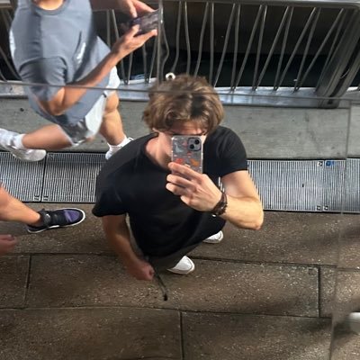 GabeHenry04's profile picture. WA - IL || Elmhurst 27’