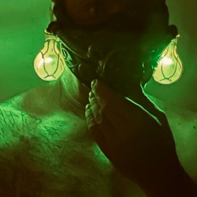 Prince973638801's profile picture. 3d maker, designer, cosplay, and inventor.