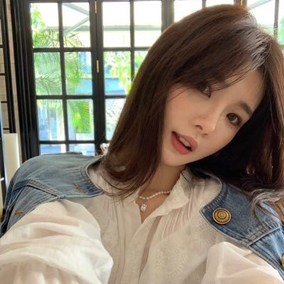 DESCRITORA's profile picture. 