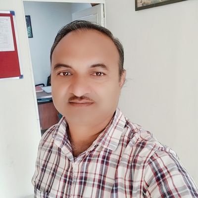 CRPrajapat's profile picture. Engineer in RVPN