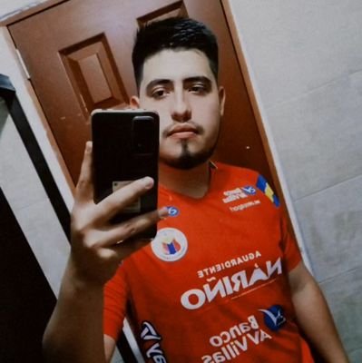 JuanDiegoE27's profile picture. Comunicador Social y Periodista. Hincha del Deportivo Pasto.