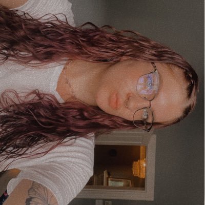 mariessa_d's profile picture. call me mar or bitch :)