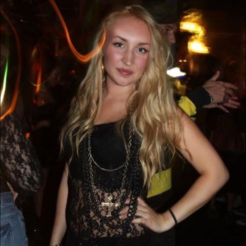 DjLadyLouise's profile picture. 