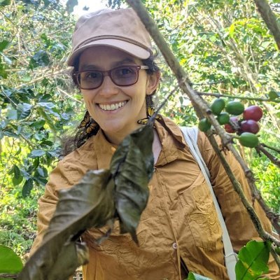 I use spatial optimization to explore trade-offs between #agriculture and conservation using #ecosistem_services. Postdoc @unimelb #LatinaInSTEM @iceed_au