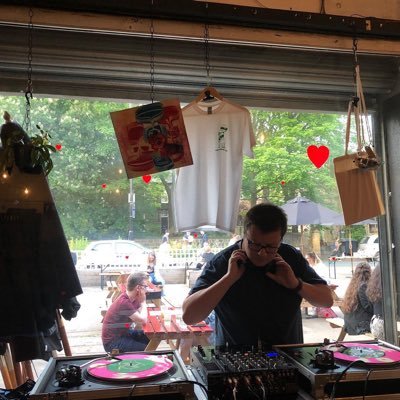 watsnakes's profile picture. Yippee Kayak Other Buckets 🏉⛷️🎸🐈