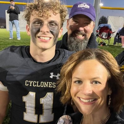 Football Mother of Ethan Hagele @hagele_ethan from @SHGCyclones and @UWPlattFootball Commit!!