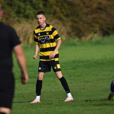 @NUFC & @HebburnTown fan | Left Back for @JarroviansFCU21