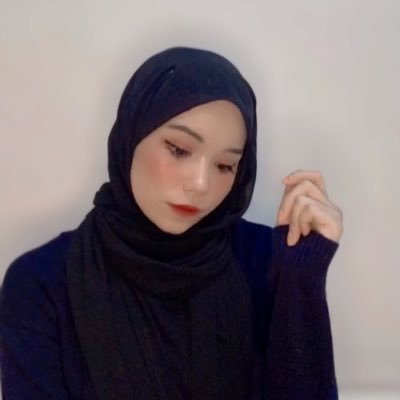 xzahrarosli's profile picture. ✨| 𝐃𝐞𝐬𝐢𝐠𝐧 𝐌𝐲 𝐎𝐰𝐧 𝐃𝐫𝐞𝐚𝐦𝐬|✨