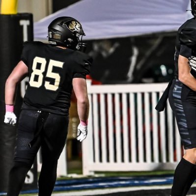 2025|5’10|205|Tight End|MLB|Bentonville(AR) high school football|3.0 GPA|295 bench|450 squat|225 clean|✉️aparker4152@gmail.com|NCAA #2111378601|Proverbs 16:3✝️