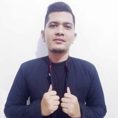 🎖️ Founder Team Sukses Pebisnis
👥 Team Leader UniX Community
🏆 5 Years Digital Network Marketing
📈 Growth Mindset
📖 Learn Together & Earn Together