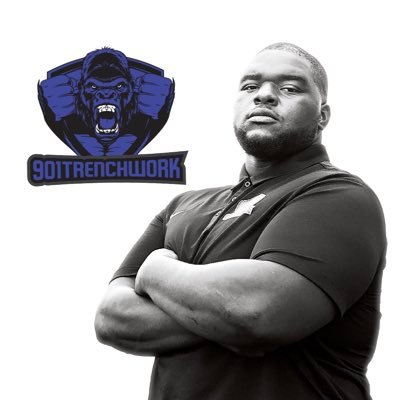 🦍Ultimate Trench’s Trainer(OL,DL & LB) 📊All levels(junior high, HS, NCAA & Pros) “If you ain’t got it, GO TAKE IT” #TrenchMob🦍😤