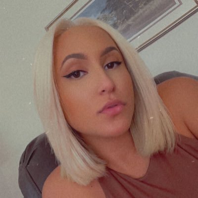 Viva_La_Kym's profile picture. Publicist • FAU Alumna • Quinnipiac PR Alumna