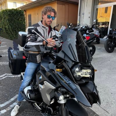 Bertagiu 🐎🦜🐠🏍