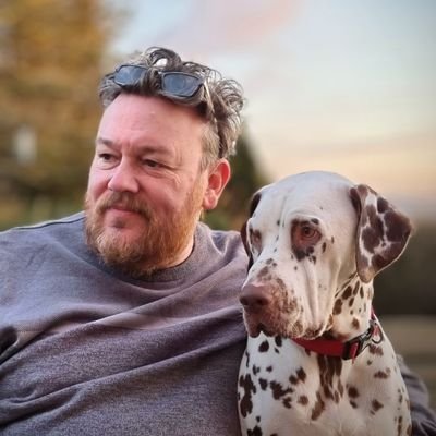 kivison's profile picture. Based in the North East of England. Married with 4 lovely kiddos. Web Designer, drummer, fixer of things (sometimes)