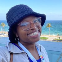 andria :) (@nappymiller) 's Twitter Profile