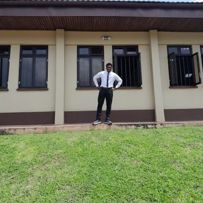 mi__dior's profile picture. TECH ENTHUSIAST 👨‍💻||DATA ANALYST || DIGITAL MARKETER || GRAPHICS DESIGNER 
IN FOR DEALS 🤝.