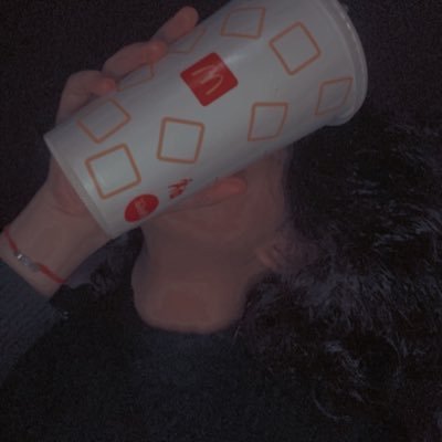 سيفتحُ الله باباً كنت تحسبهُ.. من شدة اليأسِ لم يخلق بمفتاحِ