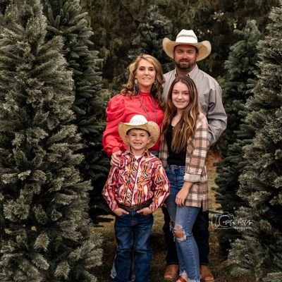 stormchaserch13's profile picture. owner/operator@cherryfarmsweddingevents.com, cherryskidsteerservices,former  NASCAR front tire changer, musician, fire fighter, storm chaser