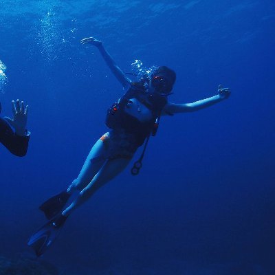 Cheawon6711's profile picture. Nope