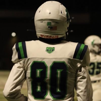 2⭐️(3rd WR in state) 2025 6’4” 195 lbs 40yd-4.70 NCAA:2304867230 Drake University WR commit