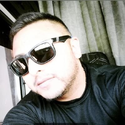 arielruizdiaz61's profile picture. 