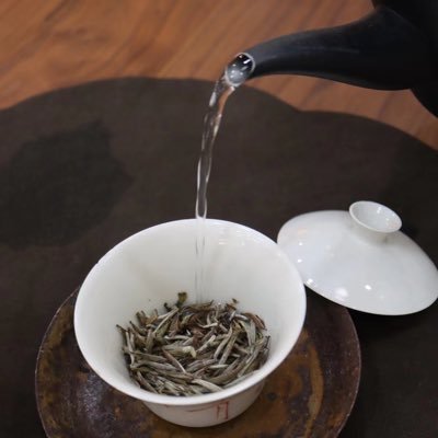 Fuding white tea, a prized Chinese variety from Fujian, is known for its natural flavor, tender buds, and potential health benefits.