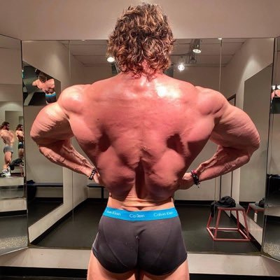 am a professional bodybuilder and a couch also offer best steroids with no side effects just message me if interested